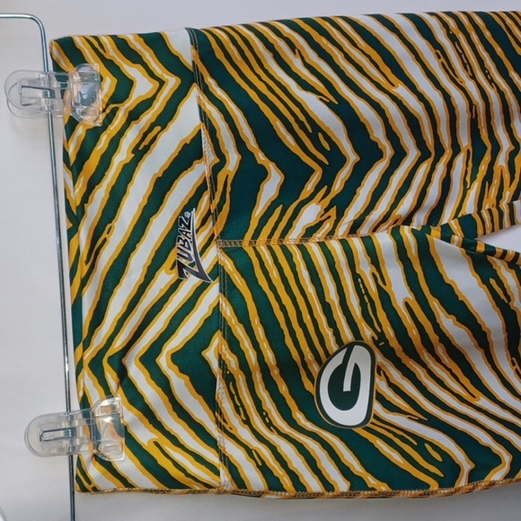 Green Bay Packers Women's Zebra Print Leggings, Sz XS, Excellent Condition - Picture 3 of 5
